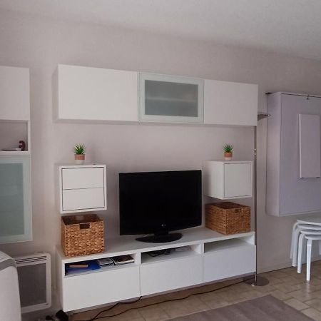 Residence Le St James Льо Лаванду Екстериор снимка